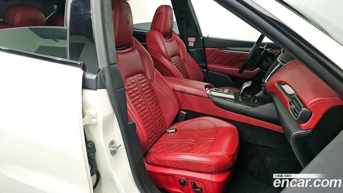 Maserati Levante 2020