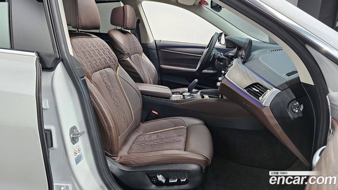 BMW Gran Turismo 2024