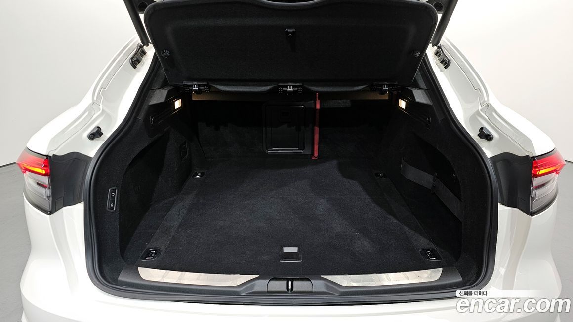 Maserati Levante 2020