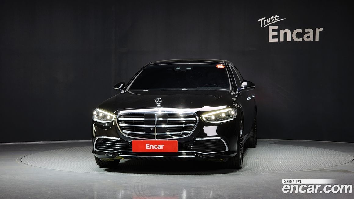 Mercedes-Benz S-Class 2022