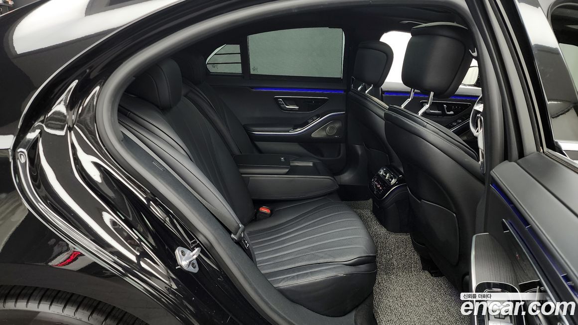 Mercedes-Benz S-Class 2022