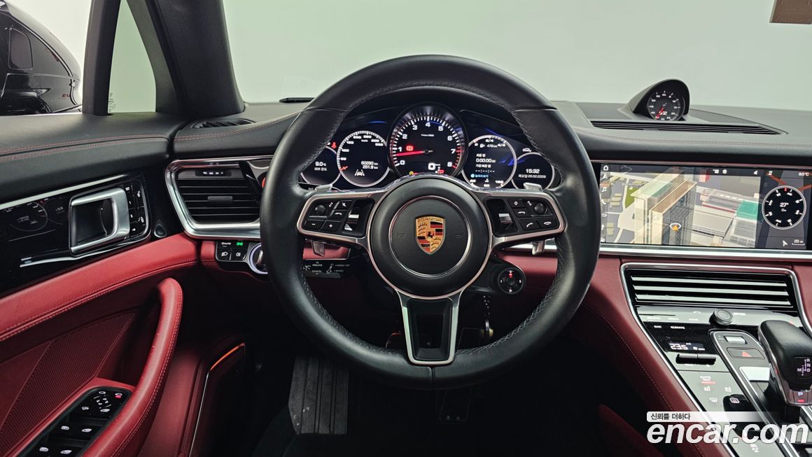 Porsche Panamera 2018