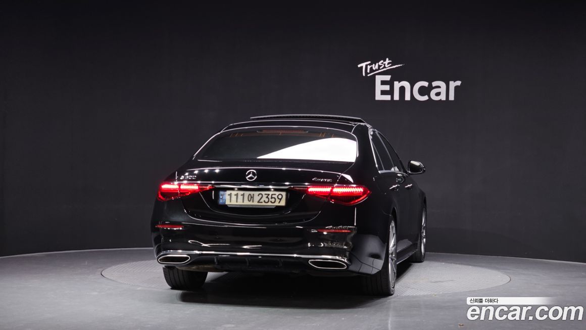 Mercedes-Benz S-Class 2022