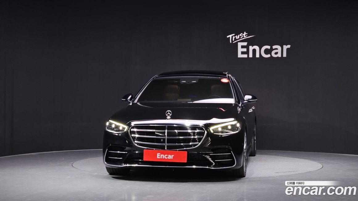 Mercedes-Benz S-Class 2022