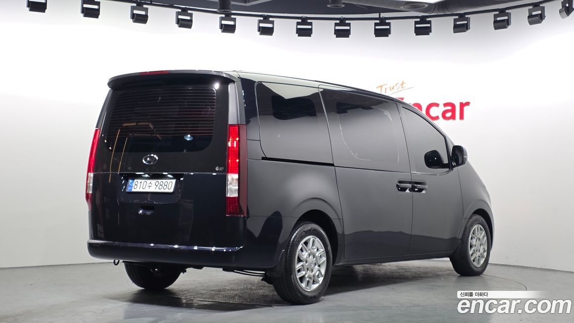 Hyundai Staria 2023