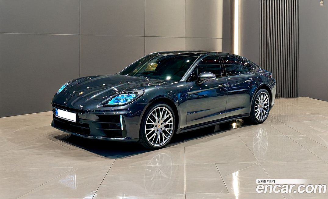 Porsche Panamera 2024