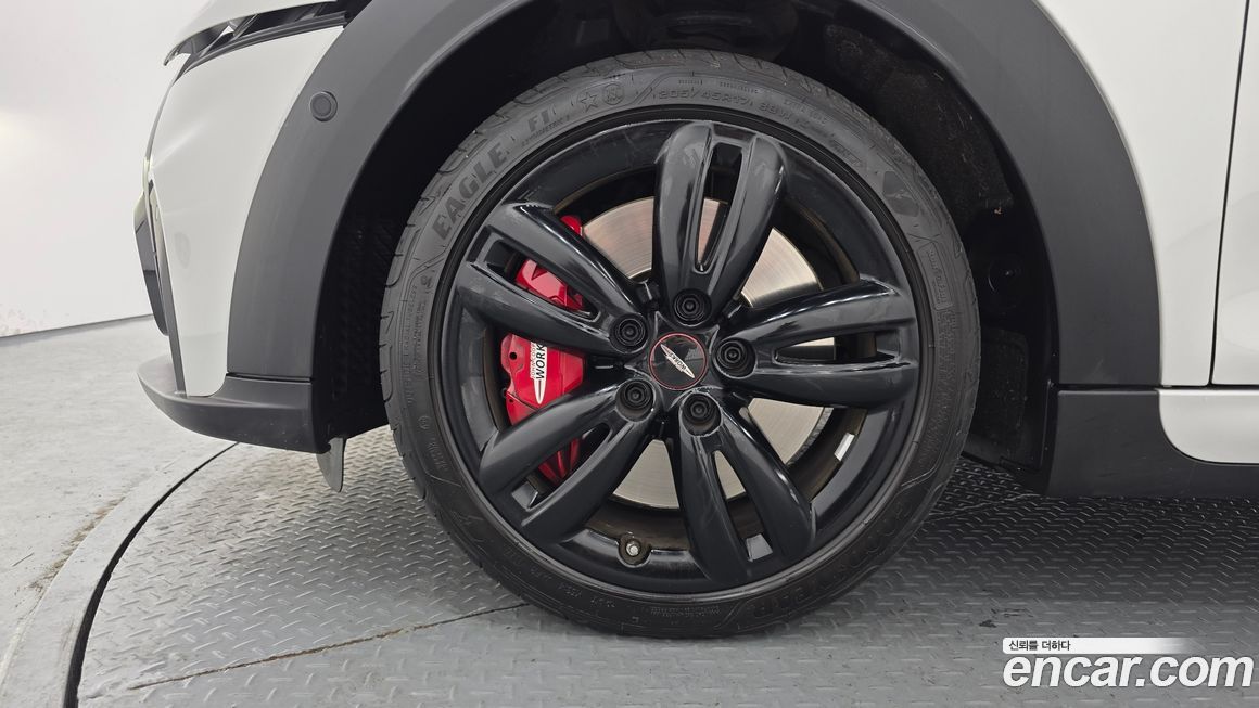 Mini Cooper Convertible 2023