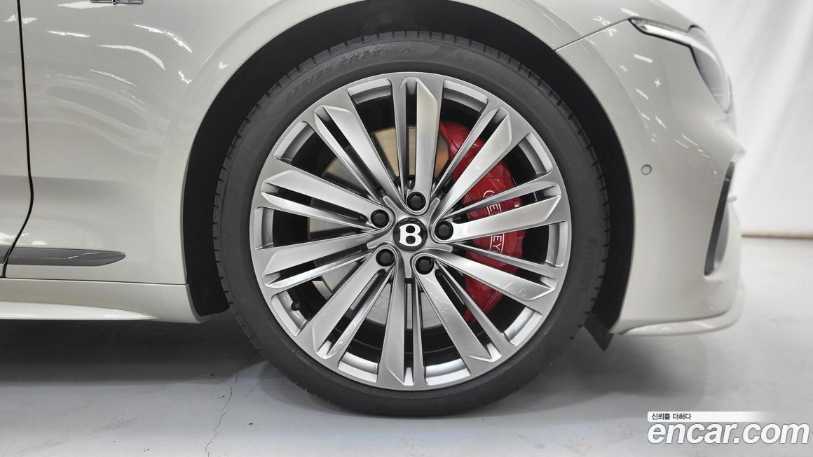 Bentley Continental 2025