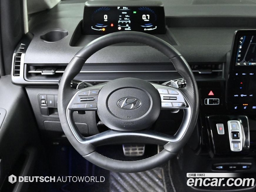 Hyundai Staria 2022