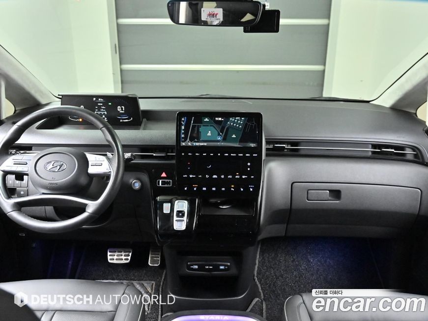 Hyundai Staria 2022