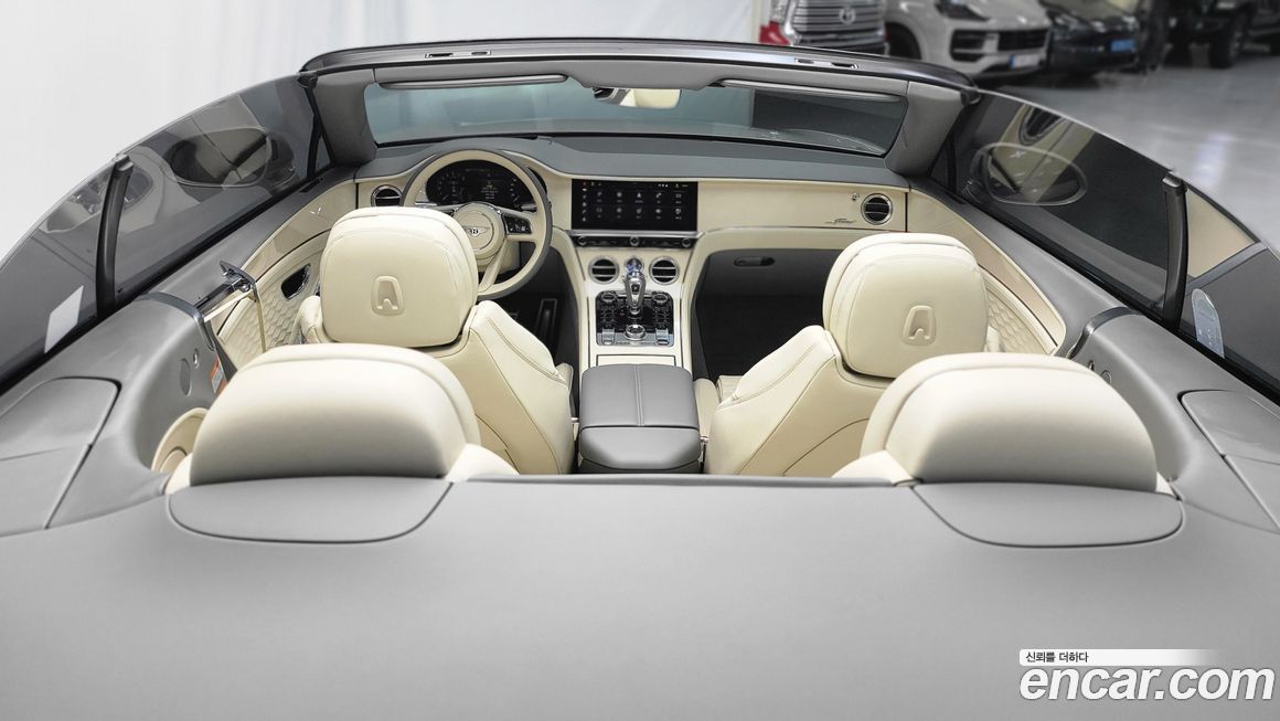 Bentley Continental 2025