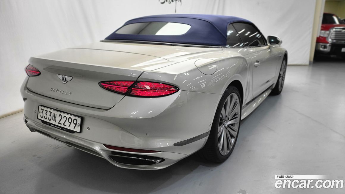 Bentley Continental 2025