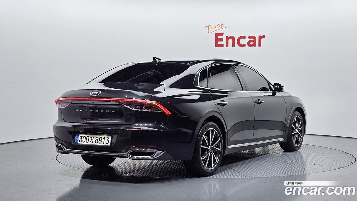 Hyundai Grandeur 2022