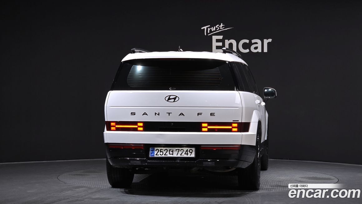 Hyundai Santafe 2024