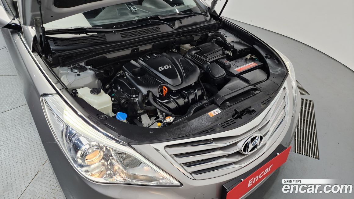 Hyundai Grandeur 2012