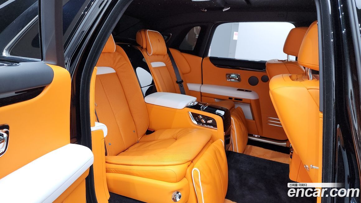 Rolls-Royce Ghost 2024