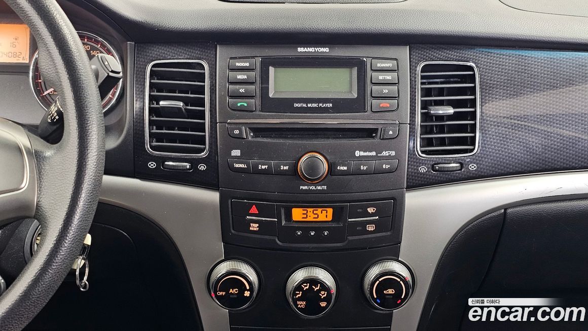 KG_Mobility_Ssangyong KORANDO 2012