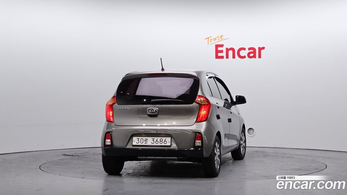 Kia morning 2016