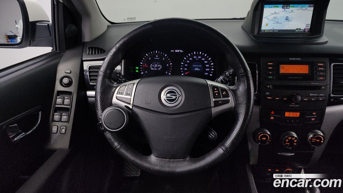 KG_Mobility_Ssangyong KORANDO 2013