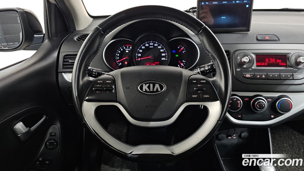 Kia morning 2016