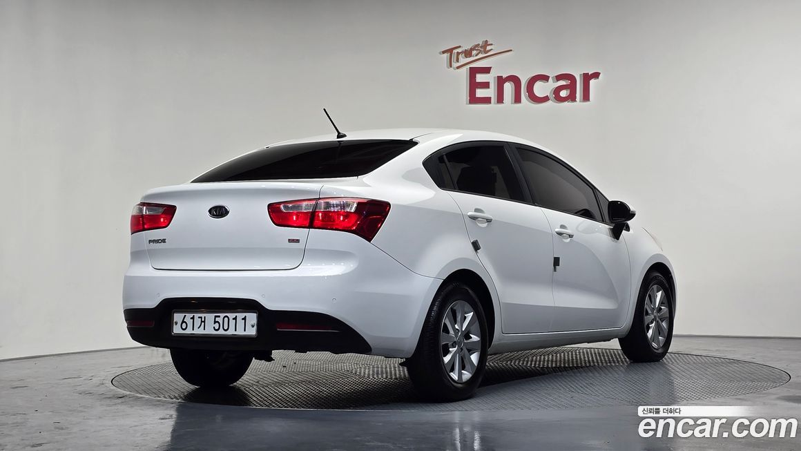 Kia pride 2012
