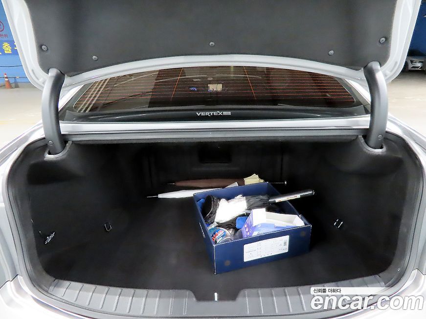 Hyundai Grandeur 2012