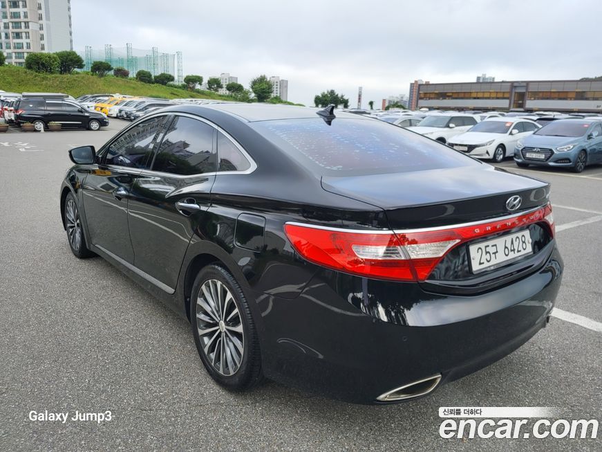 Hyundai Grandeur 2014
