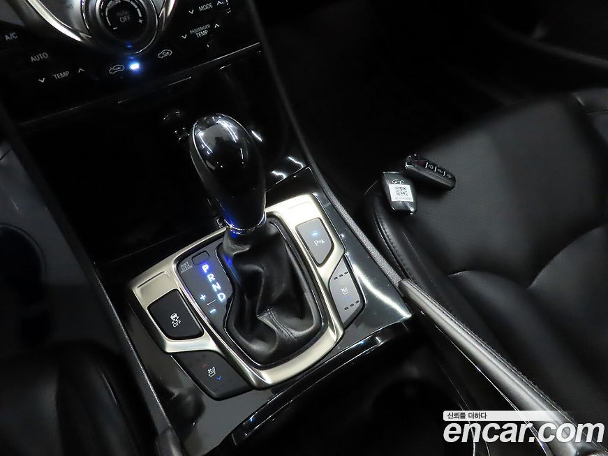 Hyundai Grandeur 2012