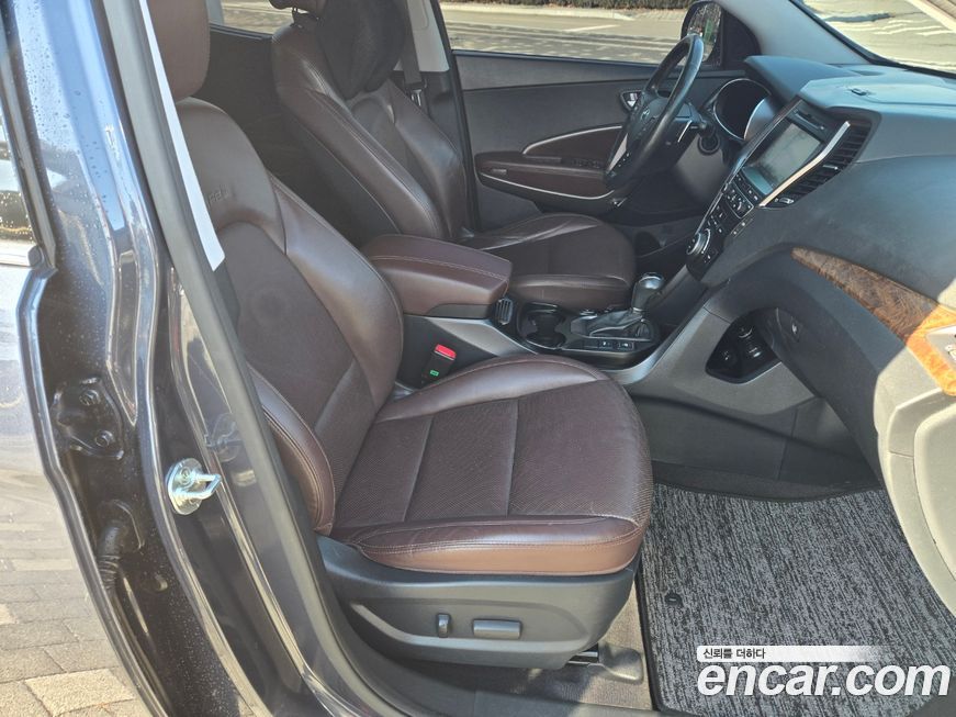 Hyundai Santafe 2017