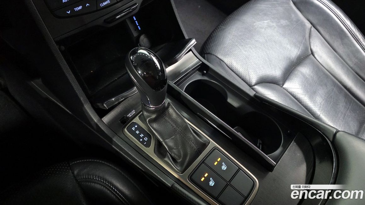 Hyundai Grandeur 2012