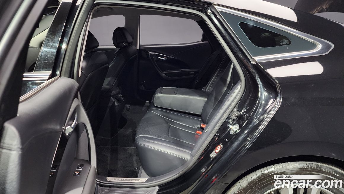 Hyundai Grandeur 2015