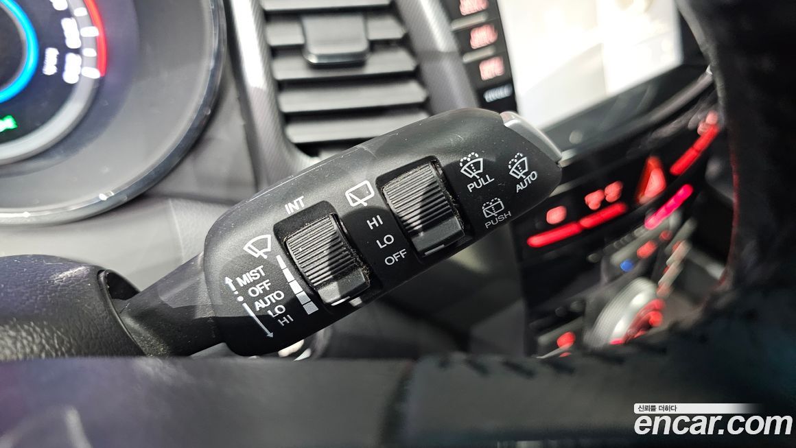 KG_Mobility_Ssangyong TIBOLI 2017