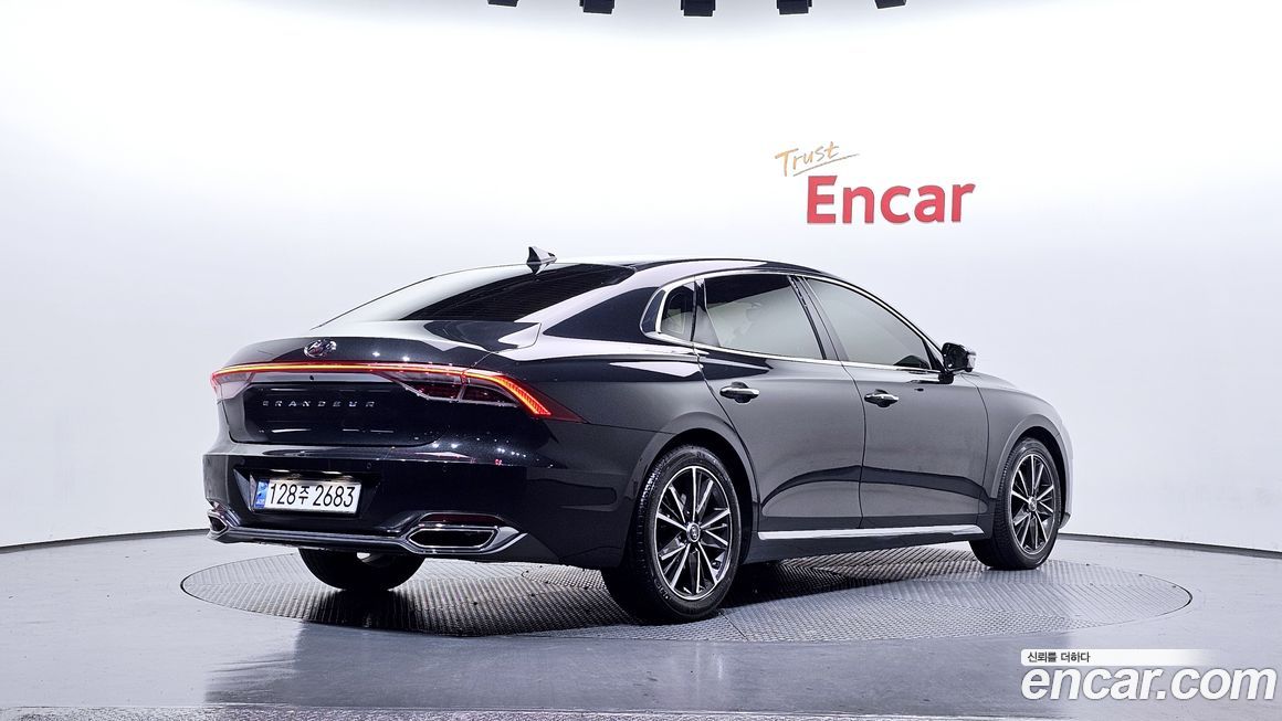 Hyundai Grandeur 2020