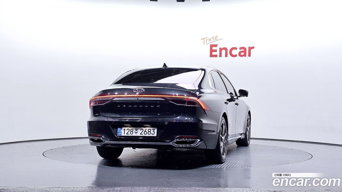 Hyundai Grandeur 2020