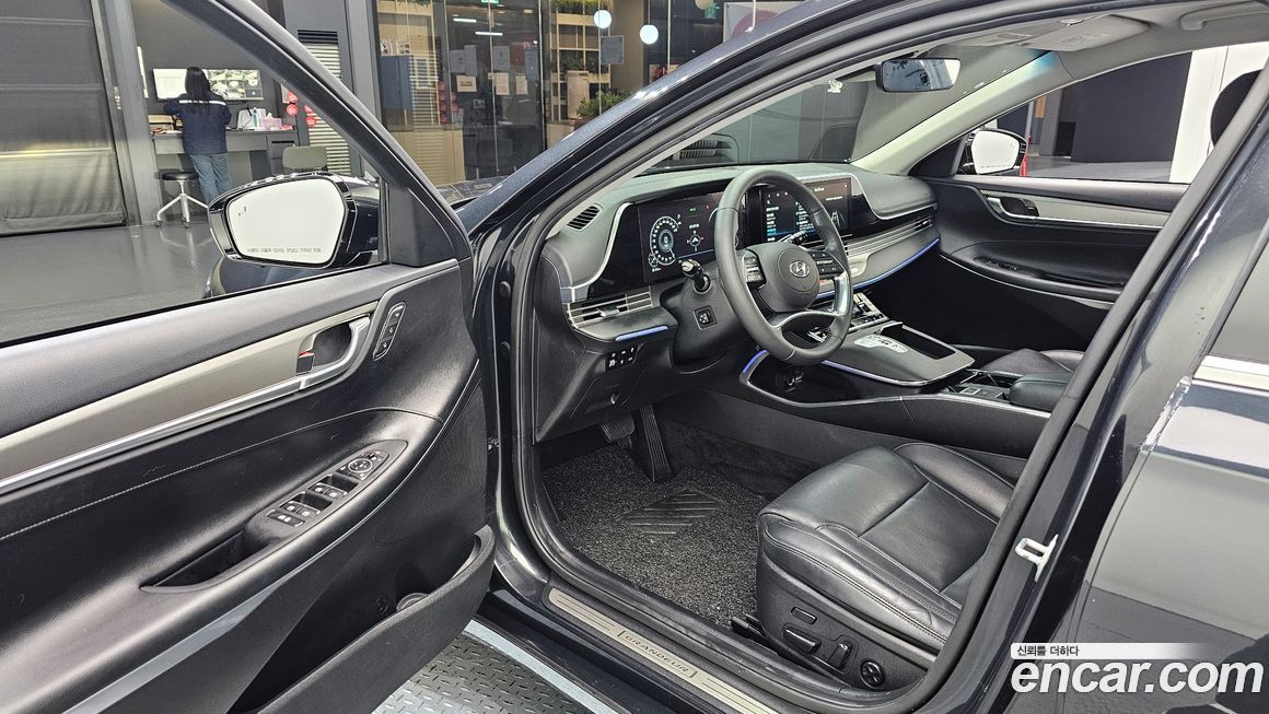 Hyundai Grandeur 2020