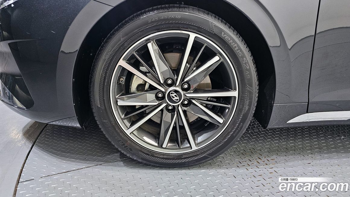 Hyundai Grandeur 2020