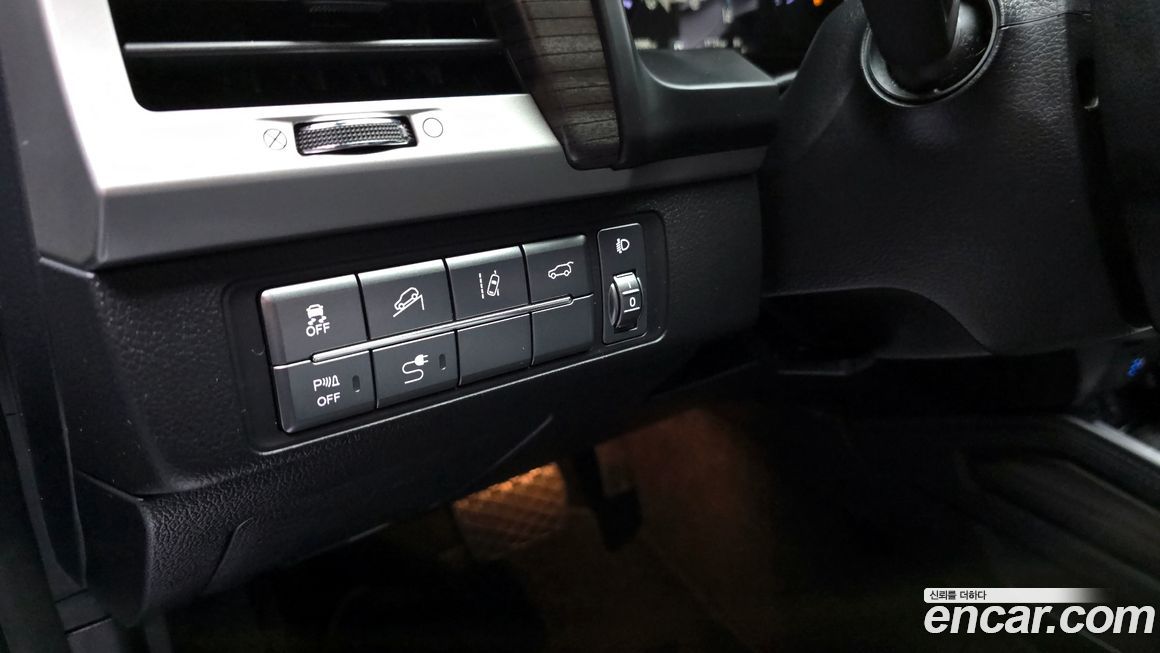 KG_Mobility_Ssangyong Rexton 2018