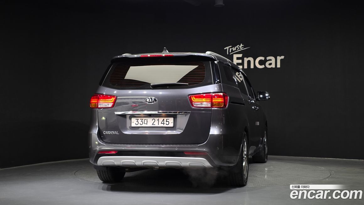 Kia Canival 2016
