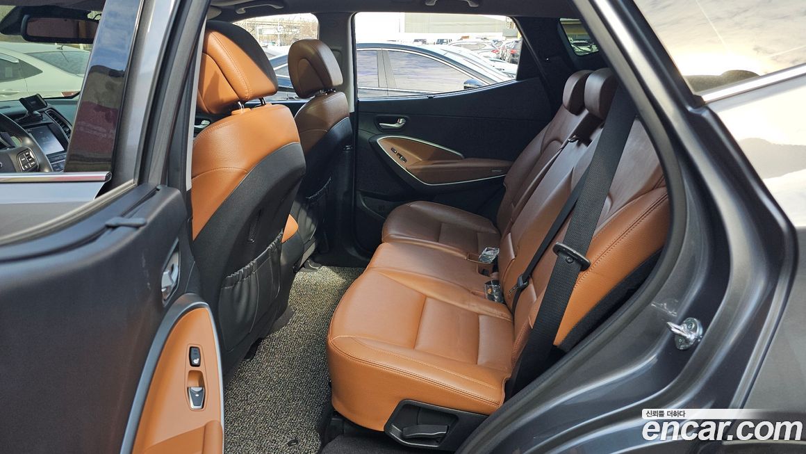 Hyundai Santafe 2016