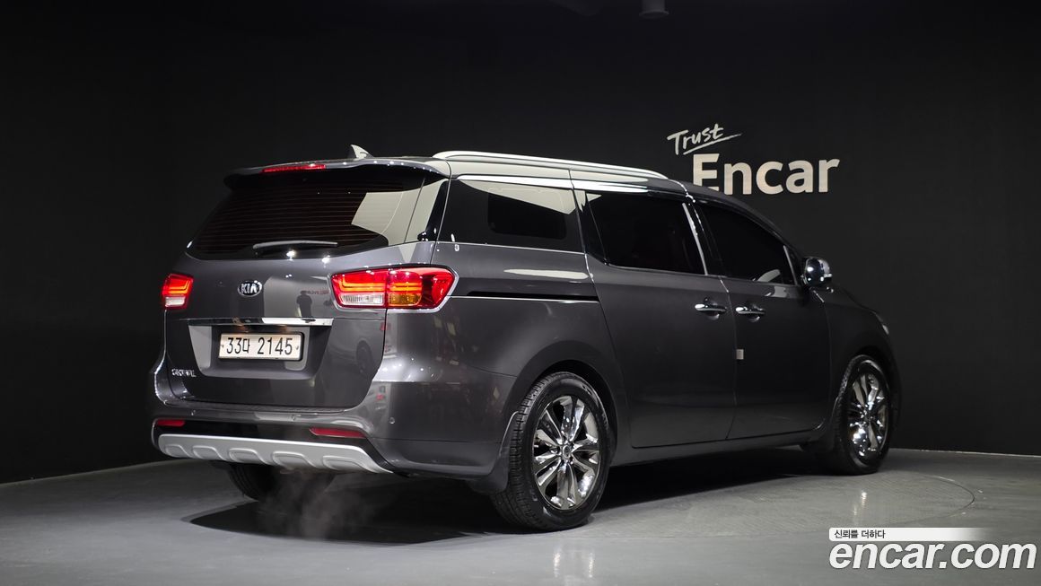 Kia Canival 2016
