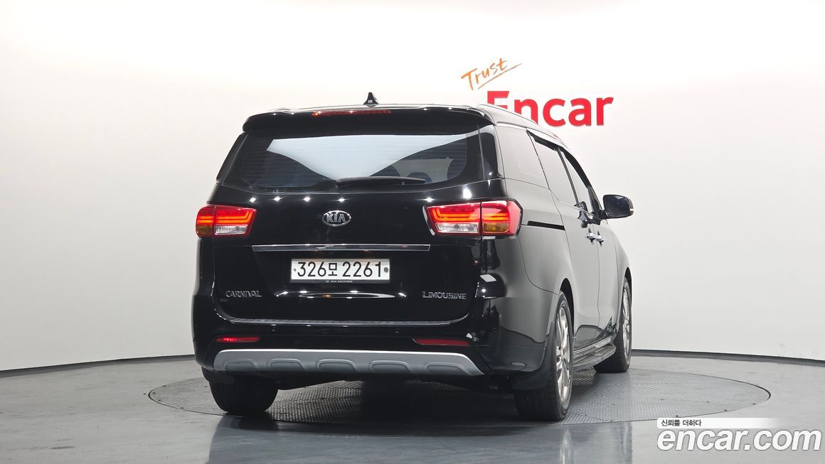 Kia Canival 2018