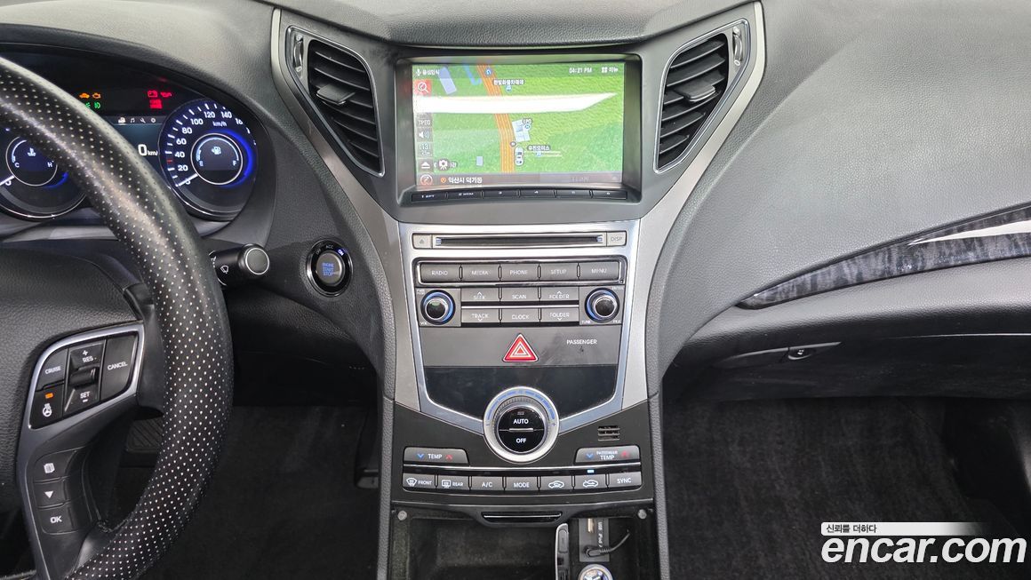 Hyundai Grandeur 2015