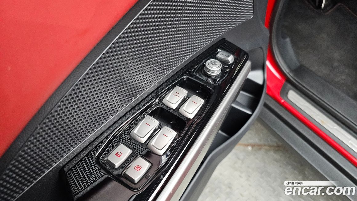 KG_Mobility_Ssangyong TIBOLI 2016