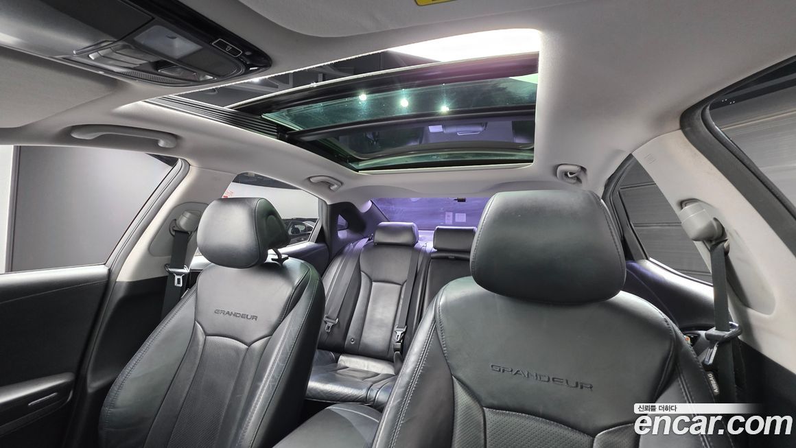 Hyundai Grandeur 2015