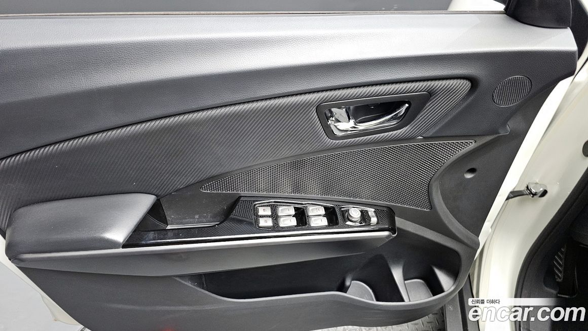 KG_Mobility_Ssangyong TIBOLI 2017