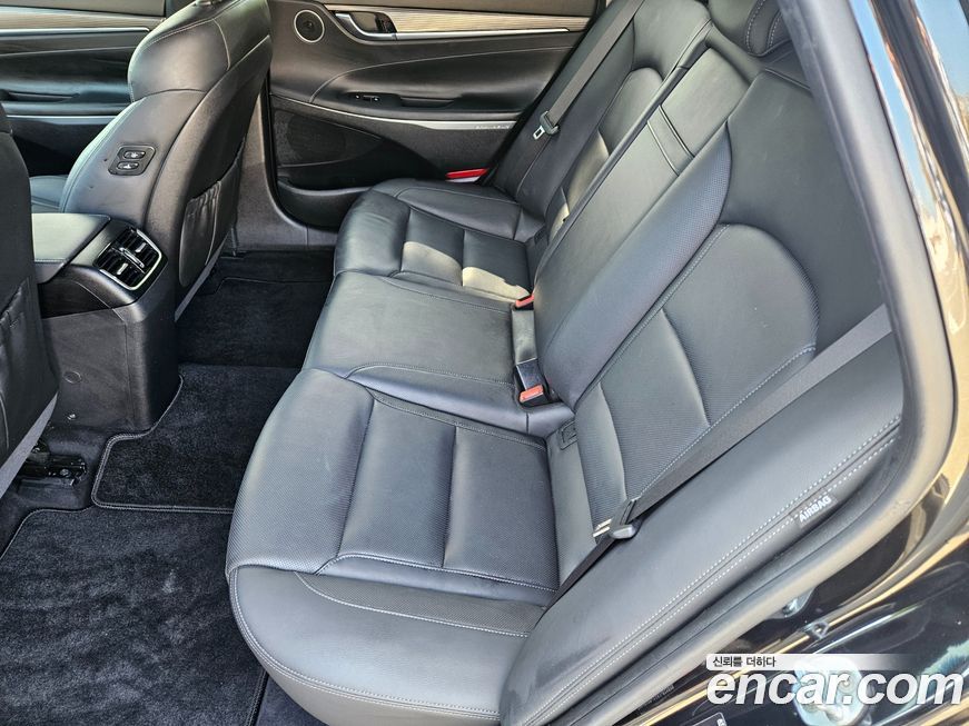 Hyundai Grandeur 2017