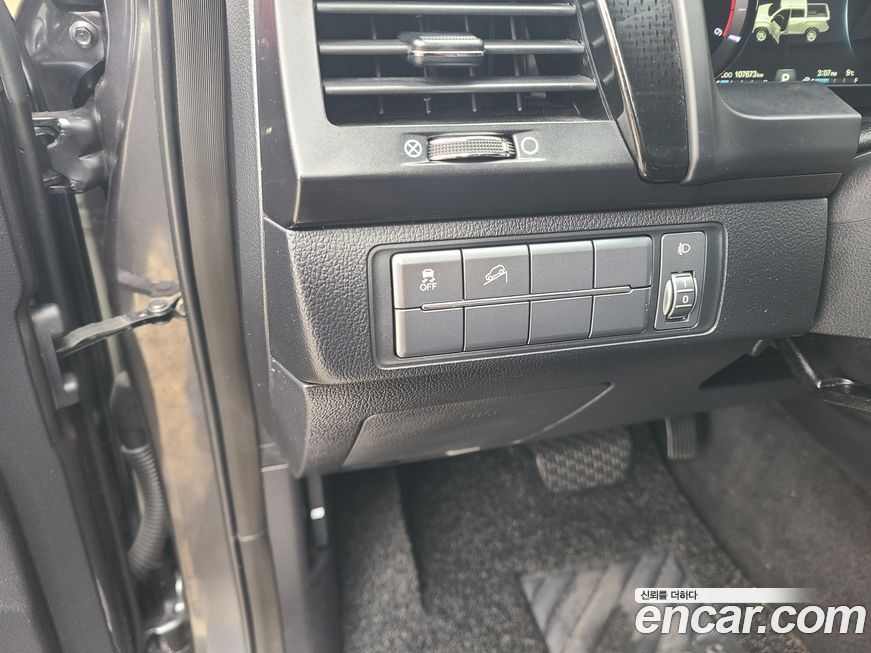 KG_Mobility_Ssangyong Rexton 2021