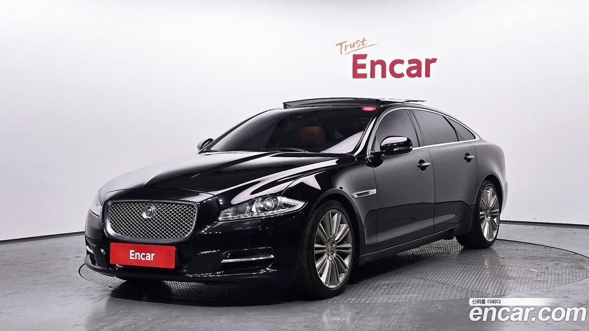 Jaguar XJ 2011