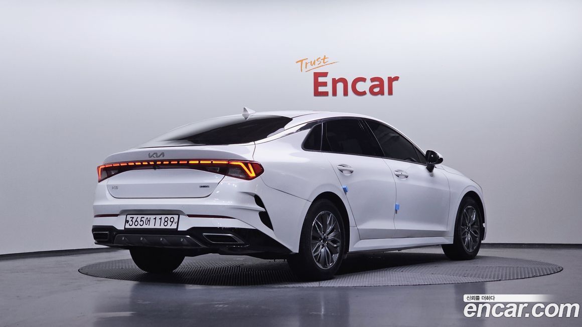 Kia K5 2023
