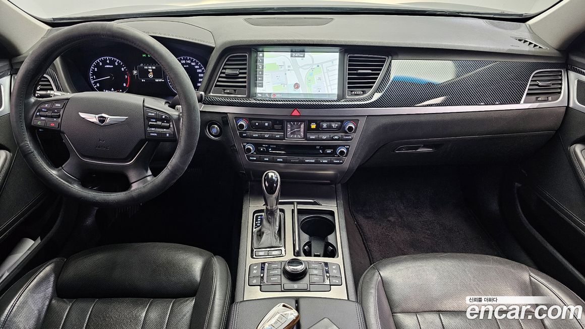 Hyundai Genesis 2016